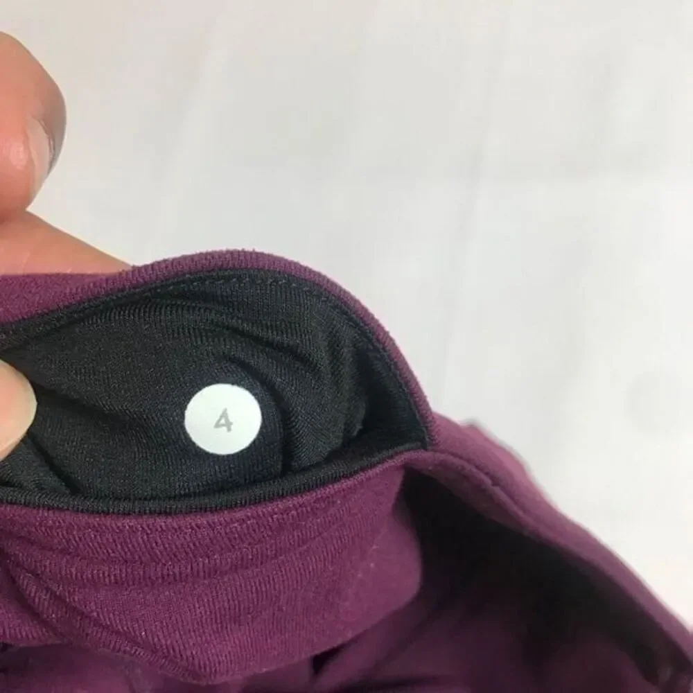 lululemon align leggings size 4…….0203 - Picture 4 of 4